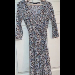 Long sleeve knee dress